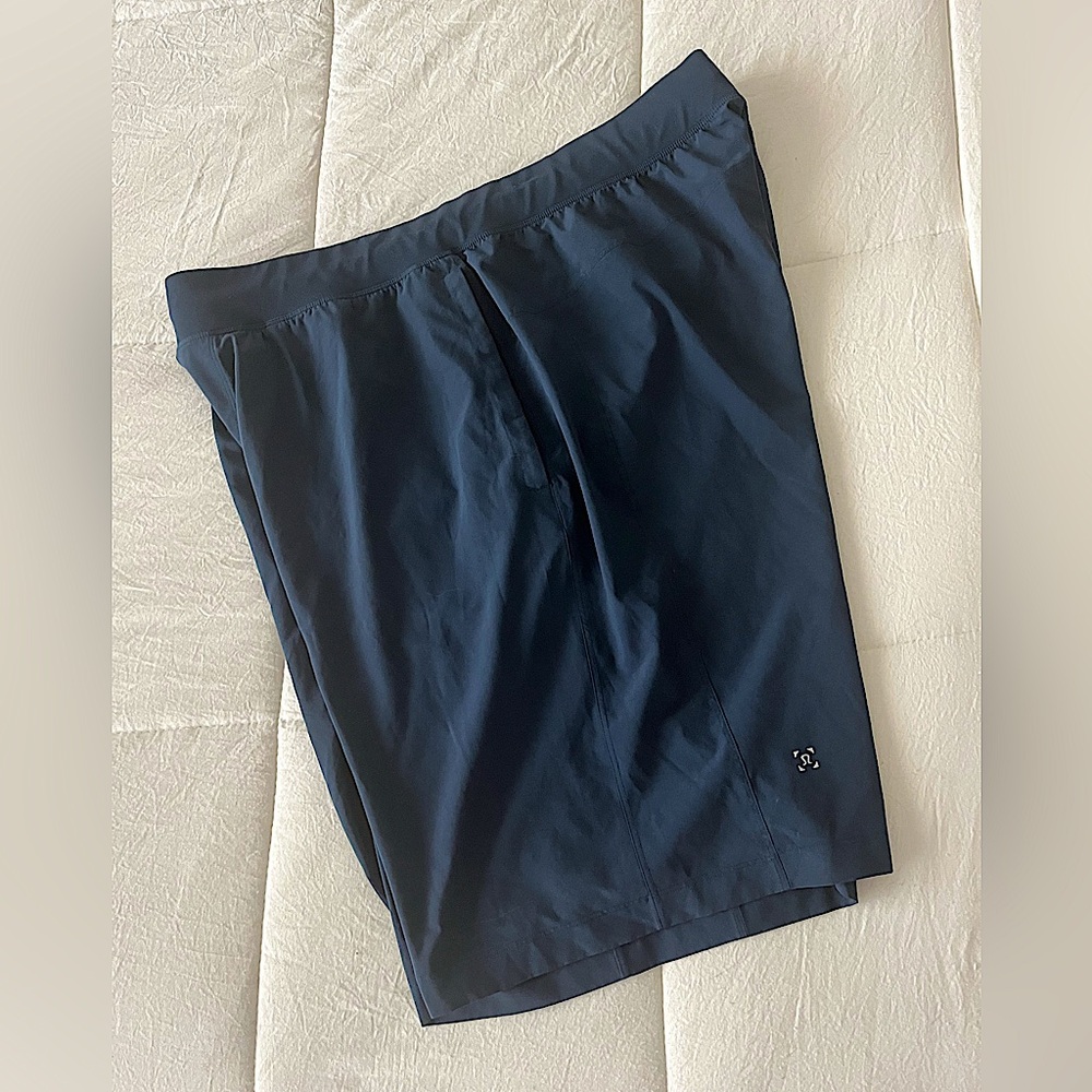 Men’s lululemon shorts - XXL.